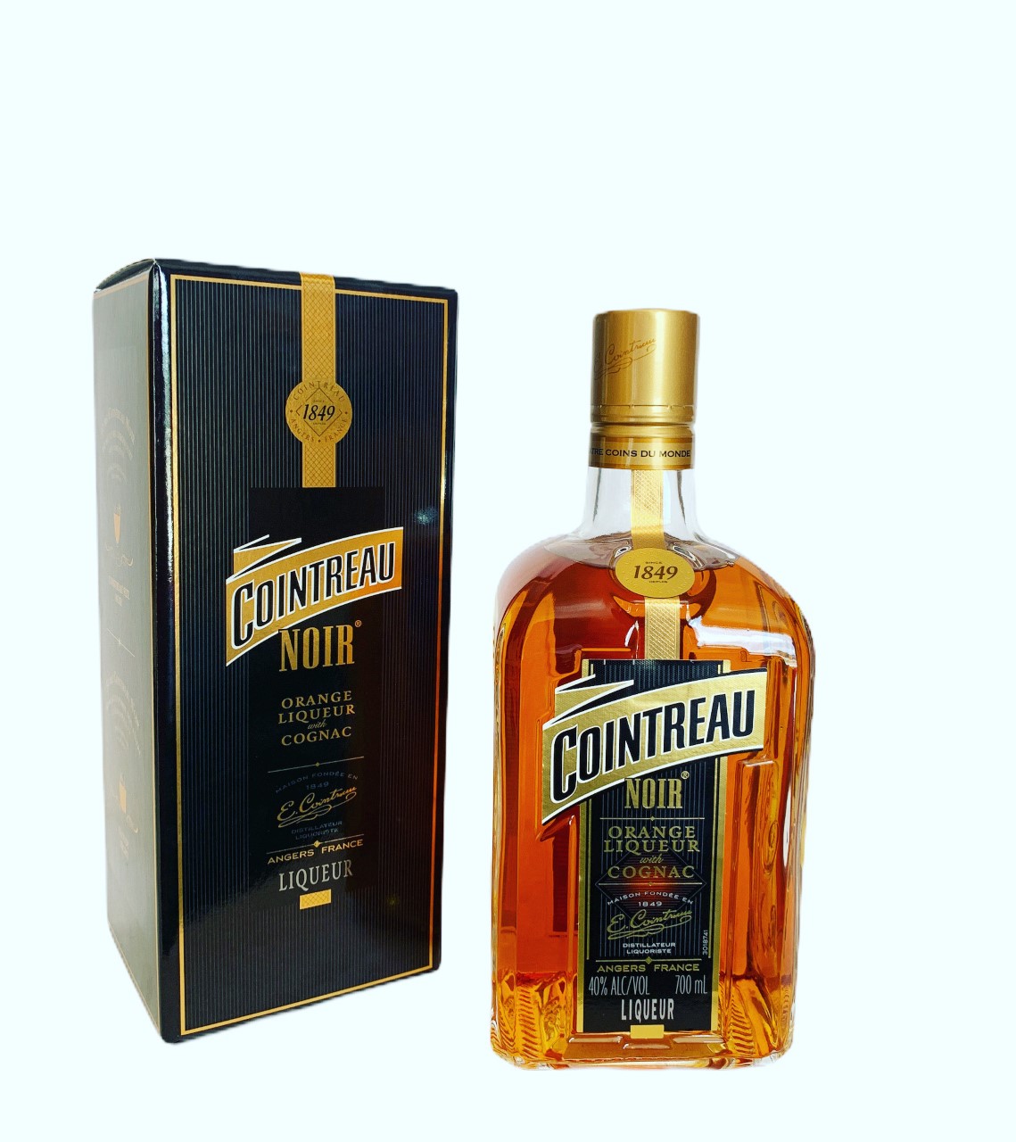 COINTREAU NOIR 70CL