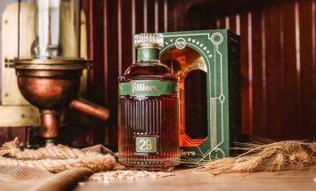 Filliers Family Reserve – 1st Edition, 29 Years Old Single Cask 44,2% 70cl + etui